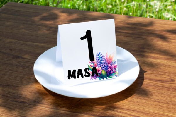 Număr de masă tip stand