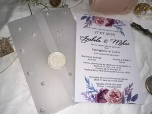 Invitatie velum cu perle