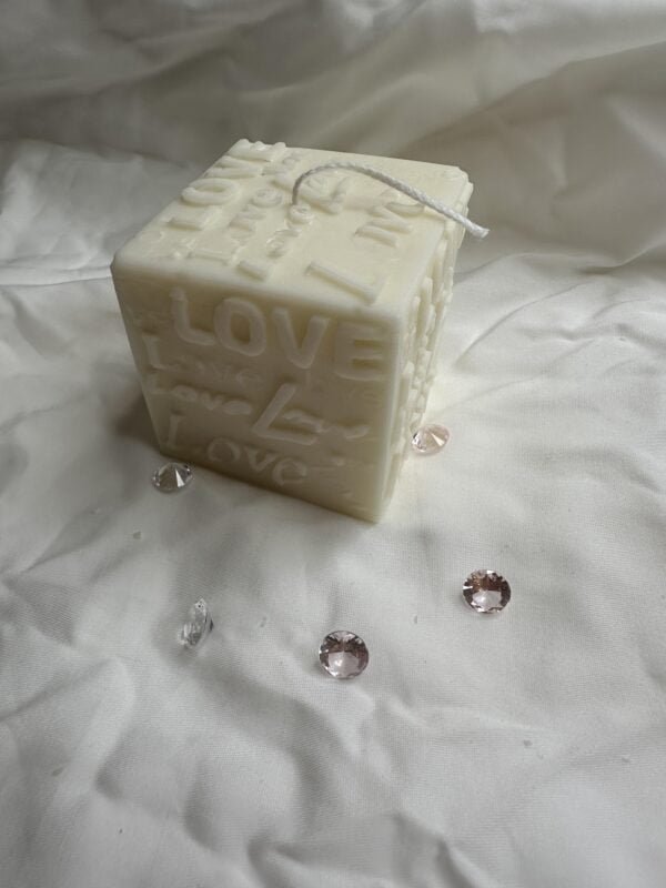 Cub Love - imagine 3