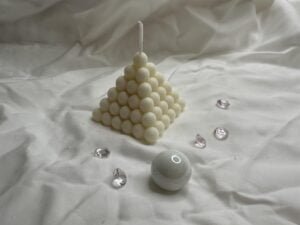 Bubble piramid