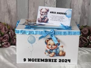 Cutie dar personalizată cu urs