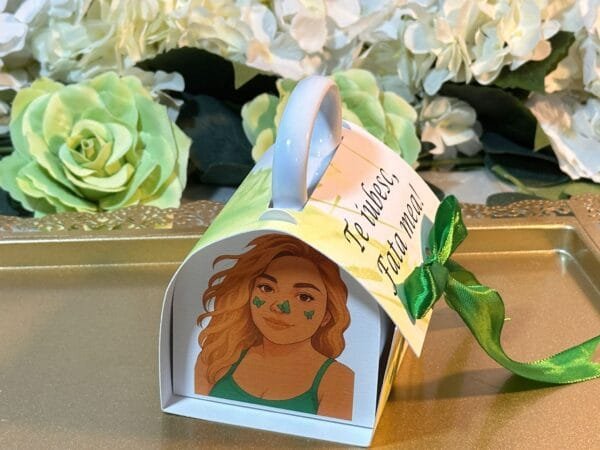 Cană și cutie personalizată