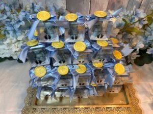Mărturie botez – ursuleț din ceară de soia parfumată cu pepene roșu - imagine 5