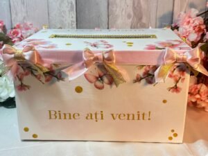 Cutie dar personalizată cu flori de cireșe și fluturi - imagine 5