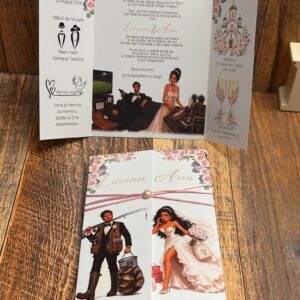 Invitație de nuntă personalizată cu caricatură – Mire pescar