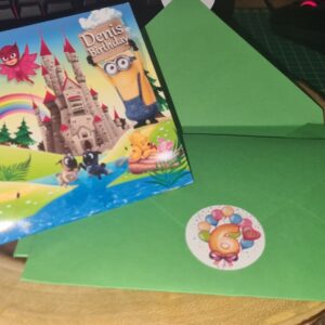 Invitație Aniversare Copii Pliabilă cu Plic și Sticker Personalizat