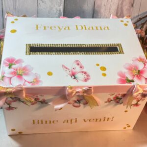 Cutie de dar personalizată cu flori de cireș – nuntă și botez