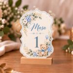 Număr de masă personalizat din carton – Model Botez Contur Regal